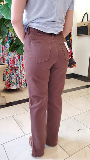 Side Slit HR Straight Brownie Bite